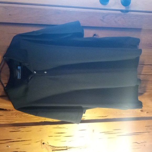 Polo - Picture 2 of 2